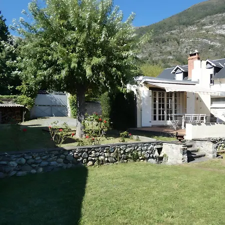 Maison L'oustaou Avec Piscine Vakantiehuis Ayzac-Ost