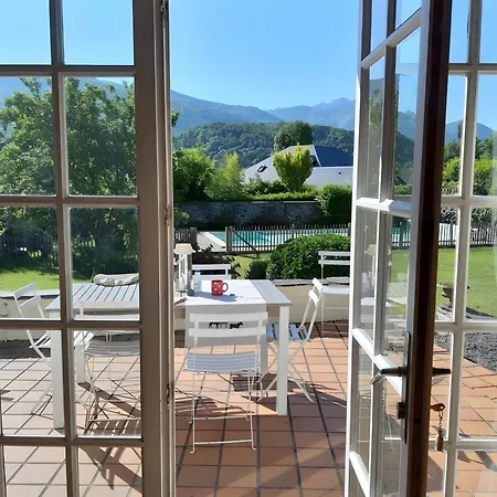 Vakantiehuis Maison L'oustaou Avec Piscine
